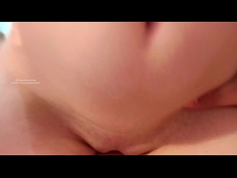 ❤️ Spanje v sestrini sobi in tako sem se zbudila Porn video na porno sl.allo-sex.ru