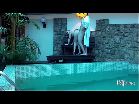 ❤️ Šef povabi služkinjo na bazen, vendar se ni mogel upreti vročemu Porn video na porno sl.allo-sex.ru
