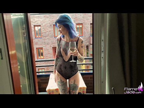❤️ Ogromno deklet, ki sesa z grlom in se strastno fuka pod odprtim nebom Porn video na porno sl.allo-sex.ru